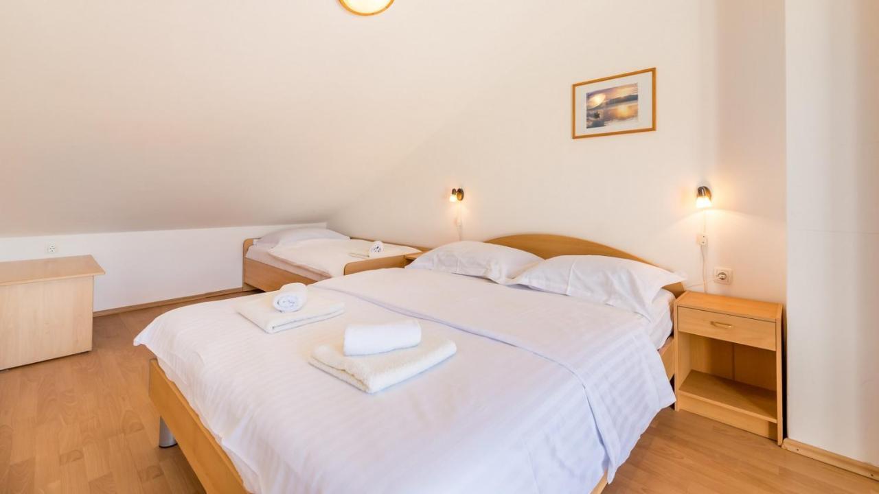 Damir & Gordana Appartement Baška Buitenkant foto